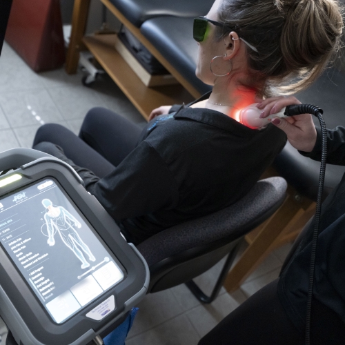 Clifton-Park-Physical-Therapy-Clifton-Park-NY-laser-154