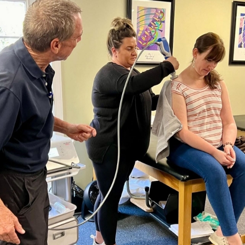 Clifton-Park-Physical-Therapy-Clifton-Park-NY-shockwave-therapy